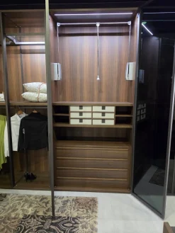 Cabina Armadio Con Ante Vetro E Telaio Metallico