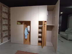 Camera Honey Con Armadio, Letto e Gruppo