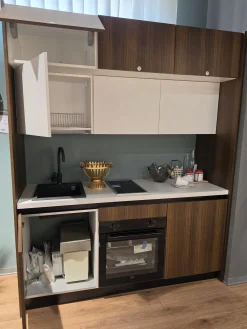 Cucina Monolocale L. 184