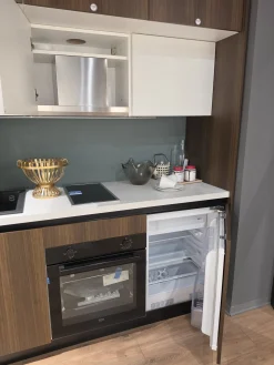 Cucina Monolocale L. 184