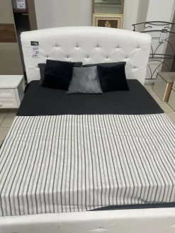 Letto Matrimoniale Vittoria